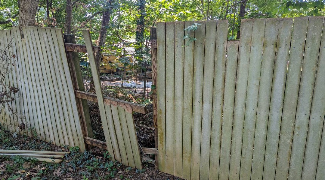 Delaware fence repair